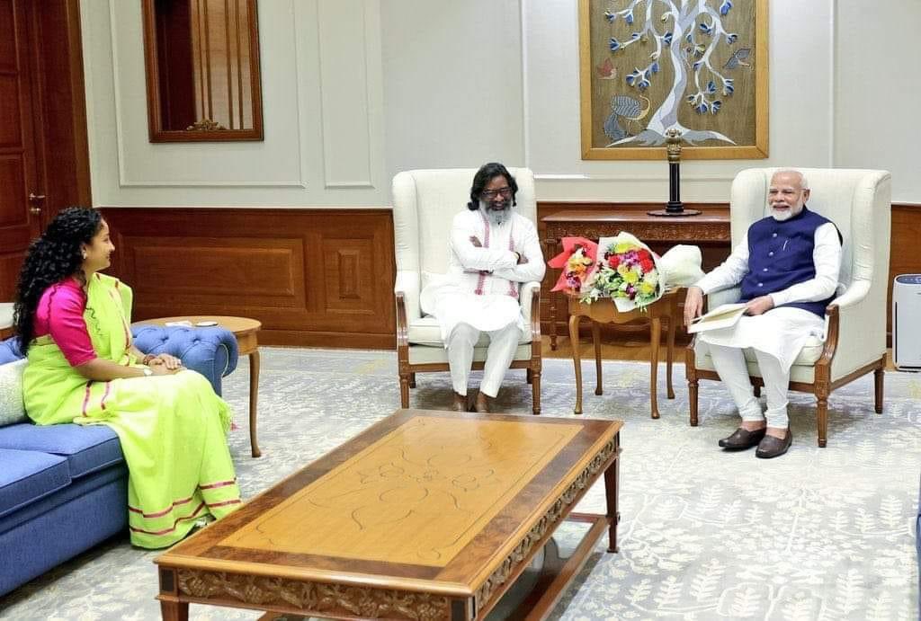 Hemant Soren Meets PM Modi and INDIA Bloc Leaders, Invites them for Swearing-In Ceremony