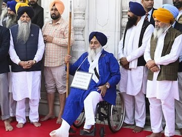Man Arrested for Attempted Shooting of Sukhbir Singh Badal at Amritsar’s Golden Temple Man Arrested for Attempted Shooting of Sukhbir Singh Badal at Amritsar’s Golden Temple