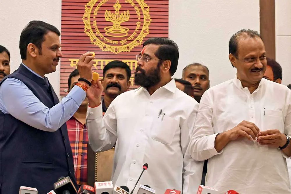 Eknath Shinde to Take Oath as Maharashtra’s Deputy CM Tomorrow; Devendra Fadnavis to Be Sworn in as CM Eknath Shinde to Take Oath as Maharashtra’s Deputy CM Tomorrow; Devendra Fadnavis to Be Sworn in as CM