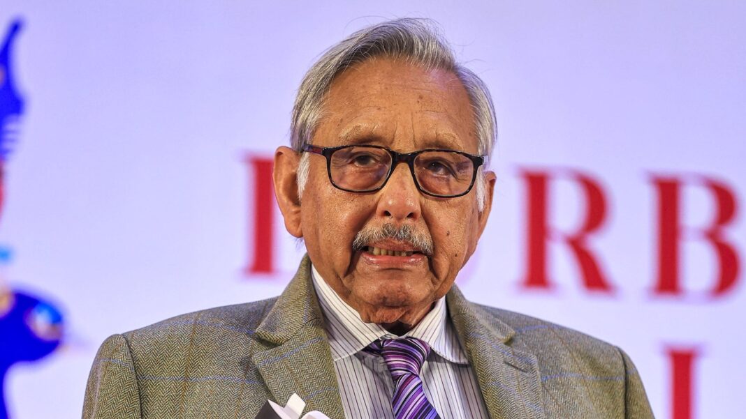 Mani Shankar Aiyar: Pranab Mukherjee Should Have Been Made PM, Manmohan Singh President in 2012