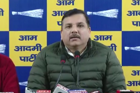 AAP Accuses BJP of ‘Politicizing’ School Bomb Threats, Calls Them ‘Fabricated Stories’ AAP Accuses BJP of ‘Politicizing’ School Bomb Threats, Calls Them ‘Fabricated Stories’