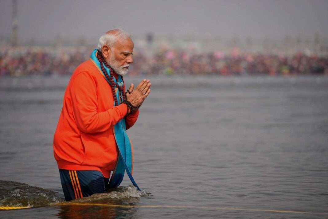 PM Narendra Modi Takes Sacred Dip at Triveni Sangam at Mahakumbh in Prayagraj