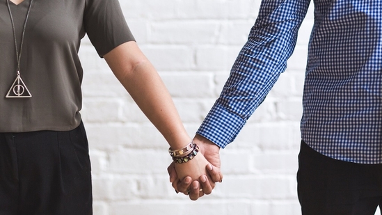 Bengaluru Man Alleges Torture as Wife Demands Rs 5000 Daily to Live Together