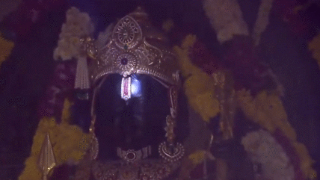 Historic Ram Navami: Surya Tilak Illuminates Ram Lalla’s Forehead in a Sacred Moment