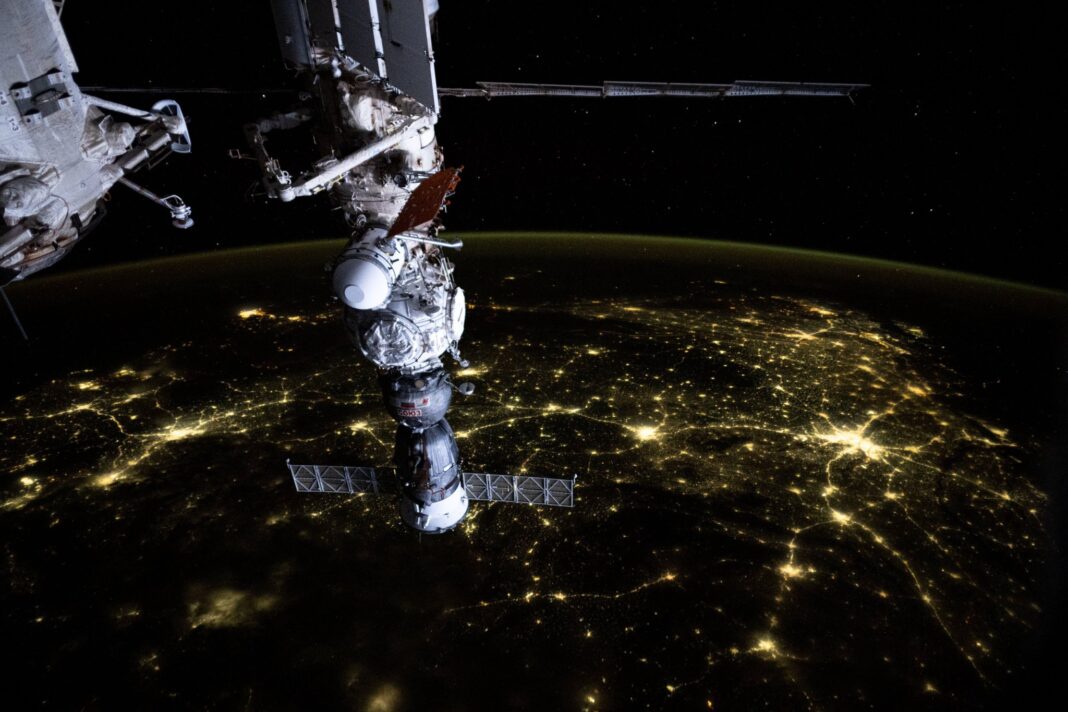 India Shines Bright in Stunning ISS Images of Earth from Space
