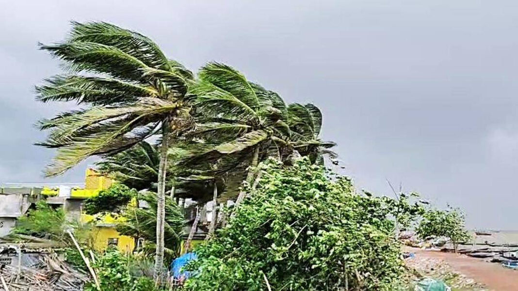 Over 8,000 Evacuated as Heavy Rain Hits Odisha; Ministers Respond to Crisis "Over 8,000 Evacuated in Odisha as Heavy Rain Triggers Government Response"