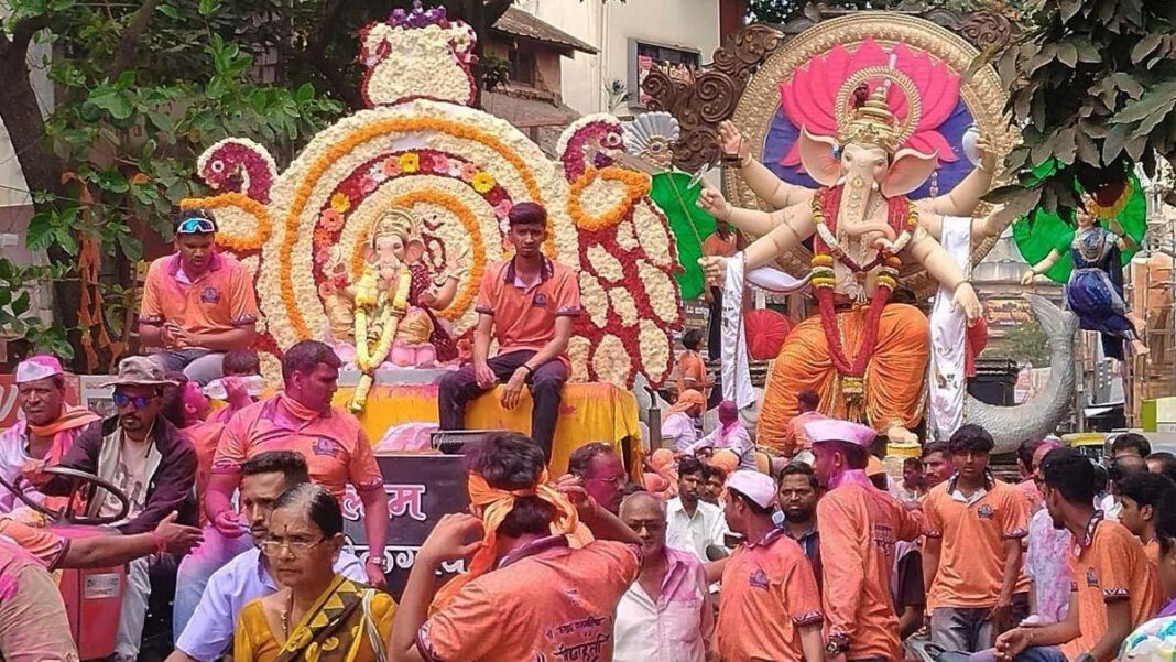 42-Hour Ganesh Immersion Process Celebrated in Belagavi "Experience the 42-Hour Ganesh Immersion Process in Belagavi: A Cultural Celebration"