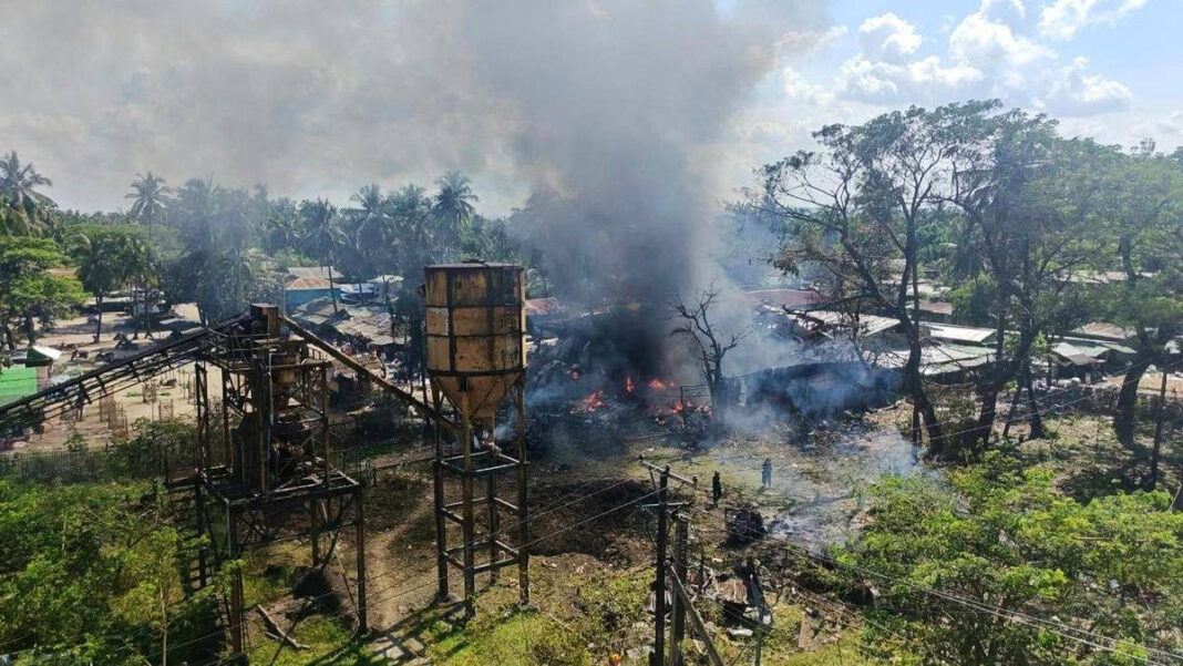 Airstrike in Rakhine State, Myanmar Claims 33 Lives Near Market "Deadly Airstrike in Rakhine State, Myanmar: 33 Lives Lost Near Market"