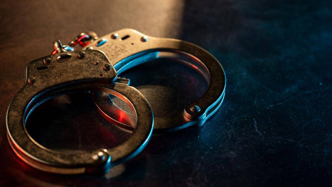 Amritsar, Punjab: Three Arrested With 2 Assault Rifles and 10 Kg of Heroin Amritsar, Punjab: 3 Arrested With 2 Assault Rifles, 10 Kg Heroin