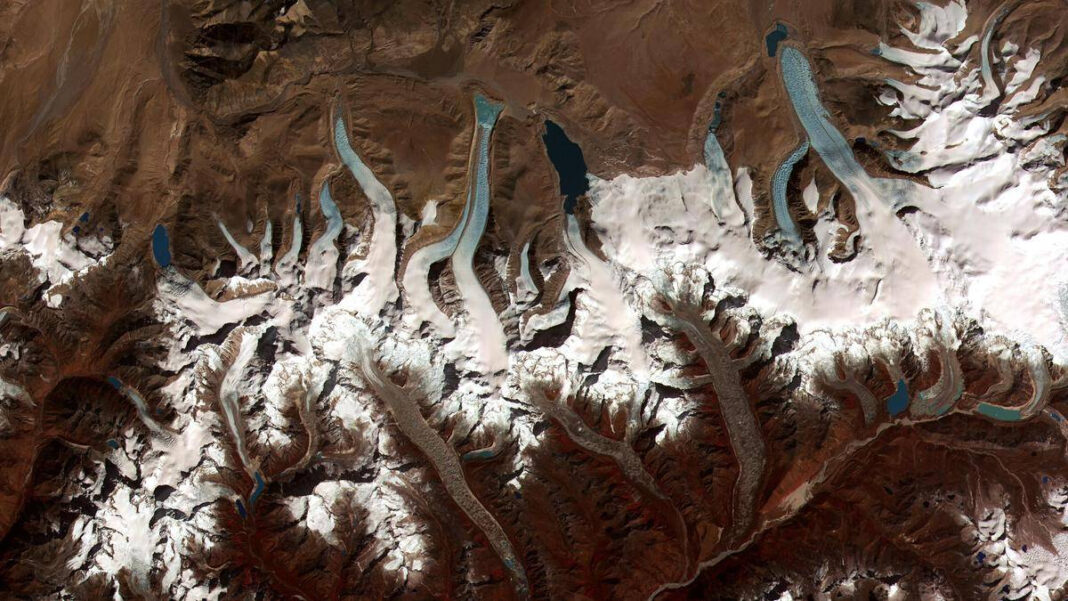 Glacial lake outburst in Bhutan triggers flood alert in northern West Bengal, Assam Glacial lake outburst in Bhutan triggers flood alert in northern West Bengal, Assam