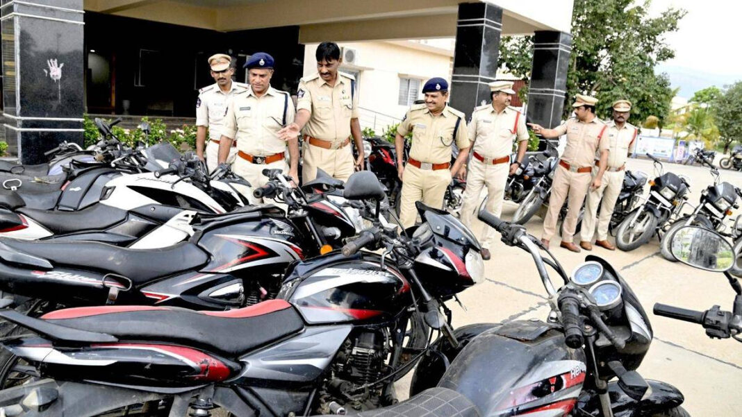 Tirupati Police Arrest Three Suspects, Recover 24 Stolen Motorcycles Tirupati Police Arrest 3 in Vehicle Theft Case, Recover 24 Stolen Motorcycles