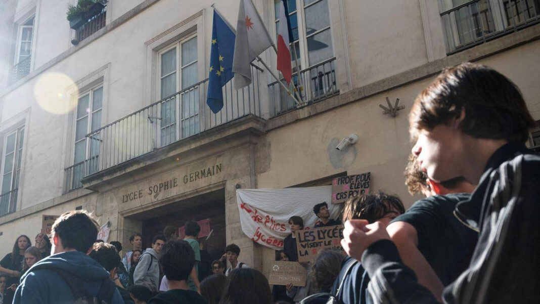 Teenager Injured While Handling Grenade During France School Protests "Teenager Wounded in Grenade Incident During French School Protests"
