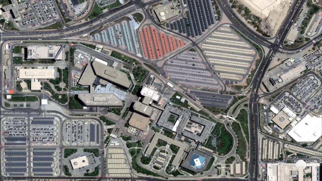 Iran-backed Houthis strike Saudi oil company Aramco's headquarters, officials say Iran-backed Houthis strike Saudi oil company Aramco's headquarters, officials say