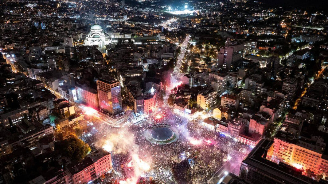 Serbia enters into elections amid ascending students movement against SNS