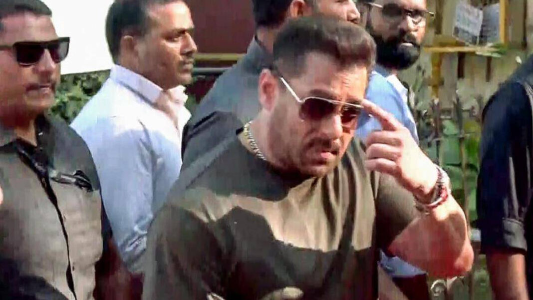 Delhi High Court Requests Salman Khans Response in Kala Hiran Producers Plea Delhi High Court Seeks Salman Khan's Response in Kala Hiran Producer's Petition