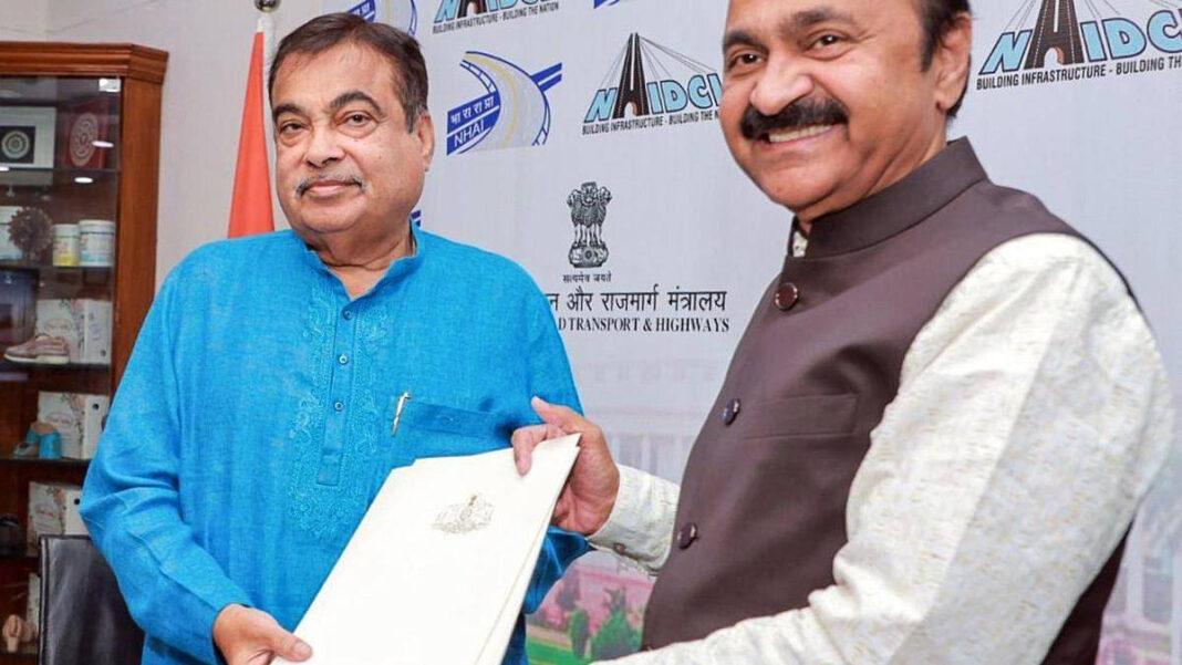 Gadkari-Satheesan meeting decides to expedite NH, other road projects in Keralam