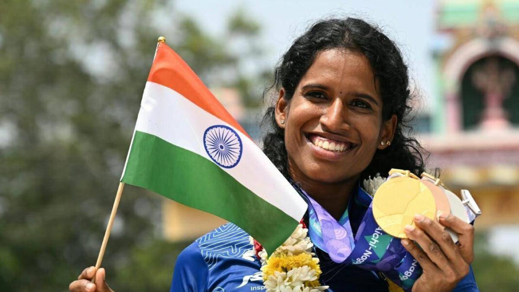 Vithya Ramraj Sets National Record, Wins 3 Medals in Coimbatore Homecoming Vithya Ramraj Sets National Record, Wins 3 Medals at Coimbatore Homecoming