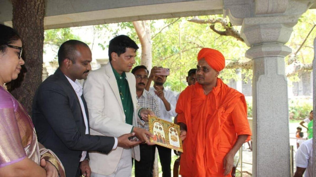 Abhinava Gavisiddeshwara Invited to Inaugurate Mysuru Dasara Abhinava Gavisiddeshwara to Inaugurate Mysuru Dasara Festival