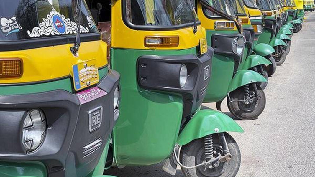 PNGRB Calls for Level Playing Field for EV, CNG and LNG Vehicles in India PNGRB Calls for Level Playing Field for Electric, CNG and LNG Vehicles in India