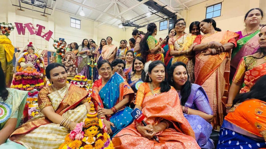 Telugu association celebrates Bathukamma, Dasara in California Telugu Association Celebrates Bathukamma and Dasara in California