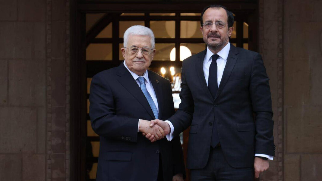 Palestinian President says hopes for peace talks with new Israeli government