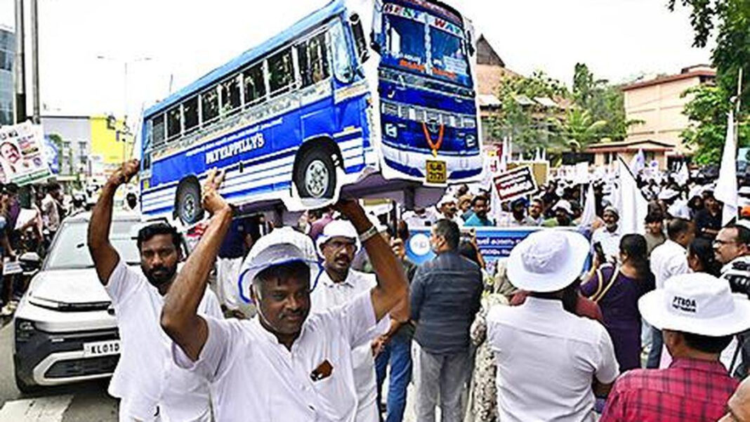 Kerala Private Bus Operators to Strike from November 3 Kerala Private Bus Operators Announce Statewide Strike from November 3