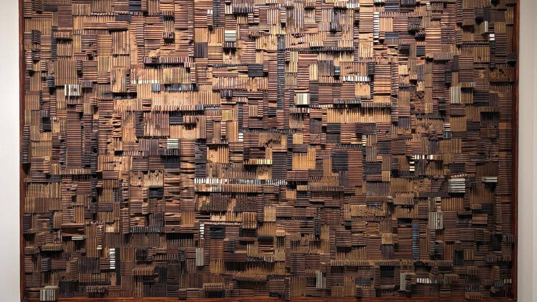 Chennai Artists Transform Materials to Explore Memory in Material Memoir "Chennai Artists Redefine Memory through 'Material Memoir' Art Installation"