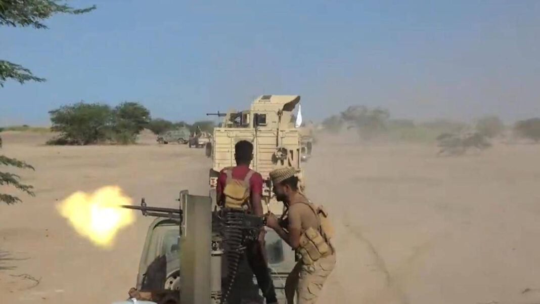 Yemeni Government Forces Capture Houthi Opponents While Driving Vehicles "Yemeni Forces Capture Houthi Opponents in Strategic Vehicle Operations"