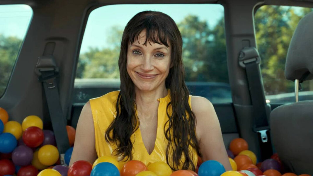 Other Mommy movie review: Jessica Chastain and Arabella Olivia Clark deliver creepy chills Other Mommy movie review: Jessica Chastain and Arabella Olivia Clark deliver creepy chills