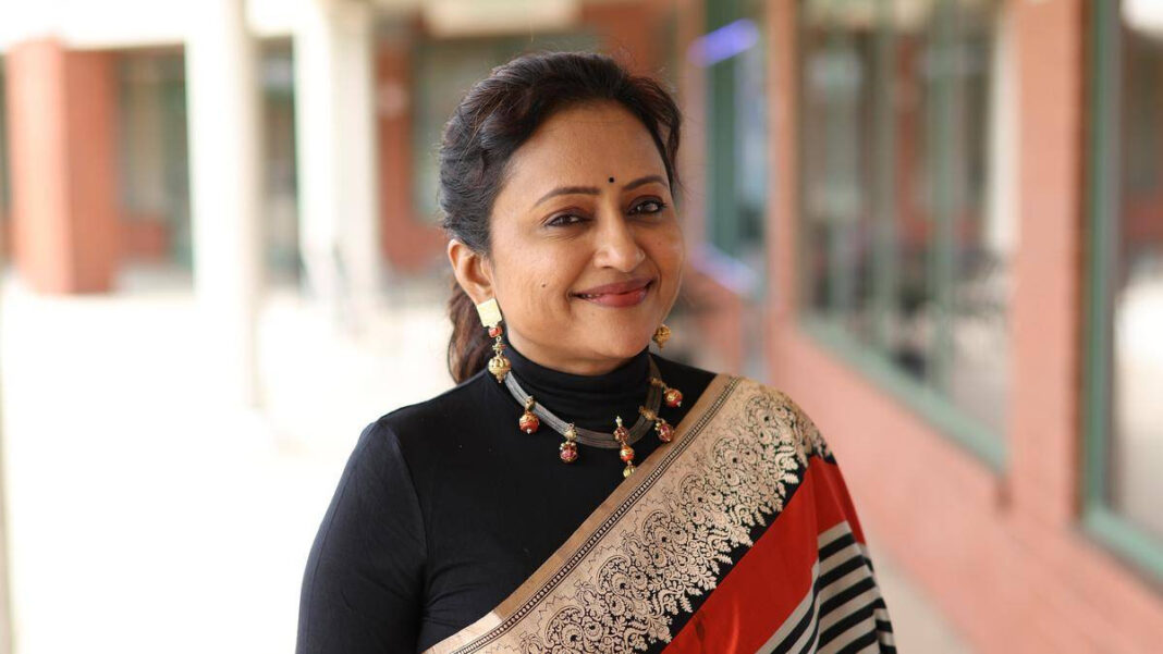 Suma Kanakala marks 25 years as a film event host, five years of Festivals For Joy Suma Kanakala marks 25 years as a film event host, five years of Festivals For Joy