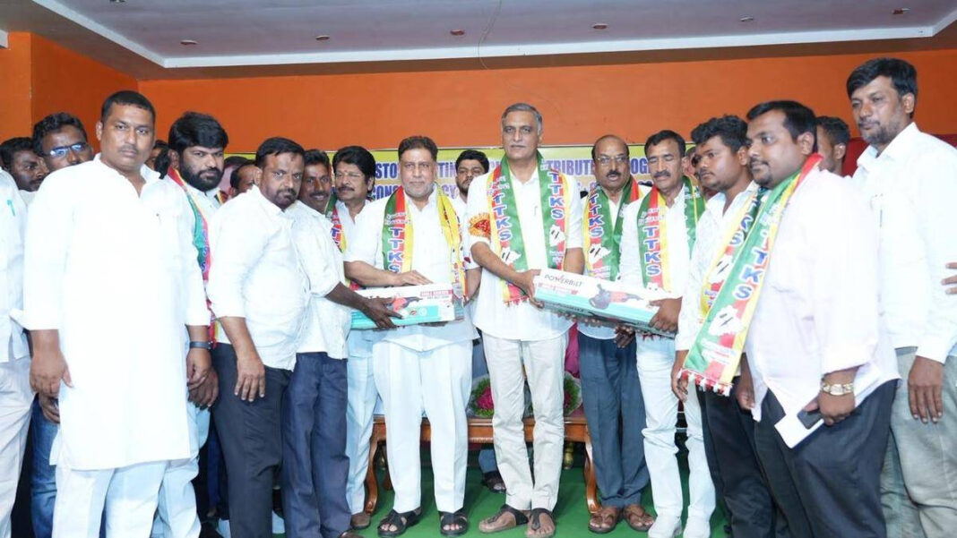 Harish Rao Says Congress Government Failed Minorities, Broke Promises Harish Rao Accuses Congress Government of Failing Minorities, Breaking Promises