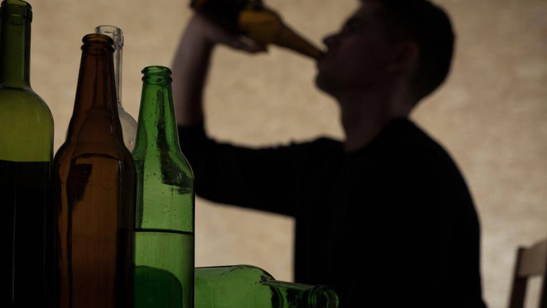 Panel formed to probe spurious liquor death claims in Madhya Pradeshs Dewas; report in 15 days